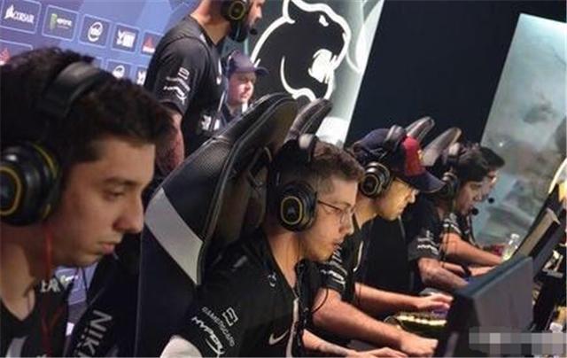 都是教练组 都是教练组