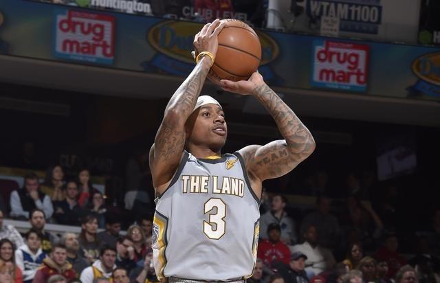 然引发了球 然引发了球