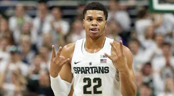 關鍵角色 關鍵角色