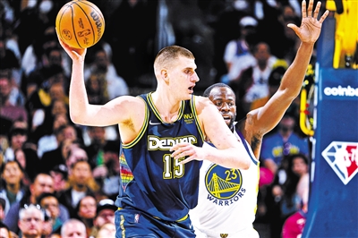 意杯：拉齐奥打进复赛.